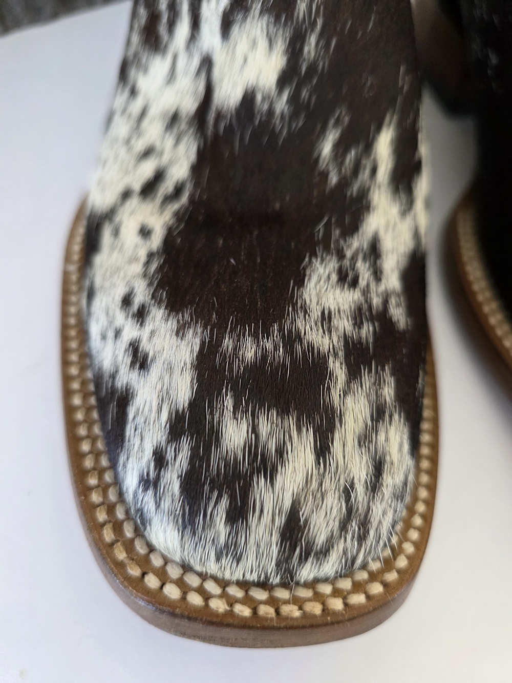 Stiefeld Aurora Hair On Hide Western Ankle Boots Womens 8.5 NEW - Picture 9 of 17